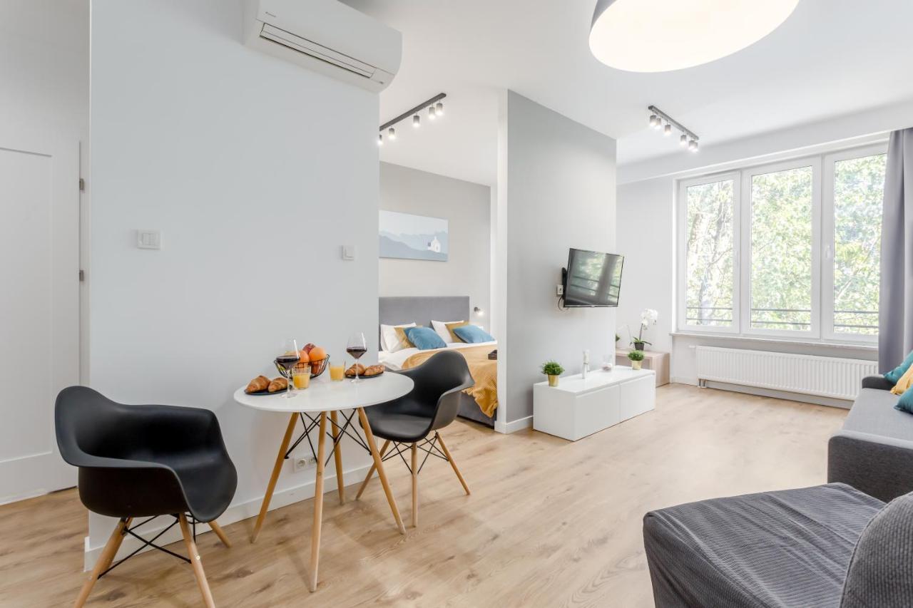 Warsaw City Expo Center Apartments ภายนอก รูปภาพ